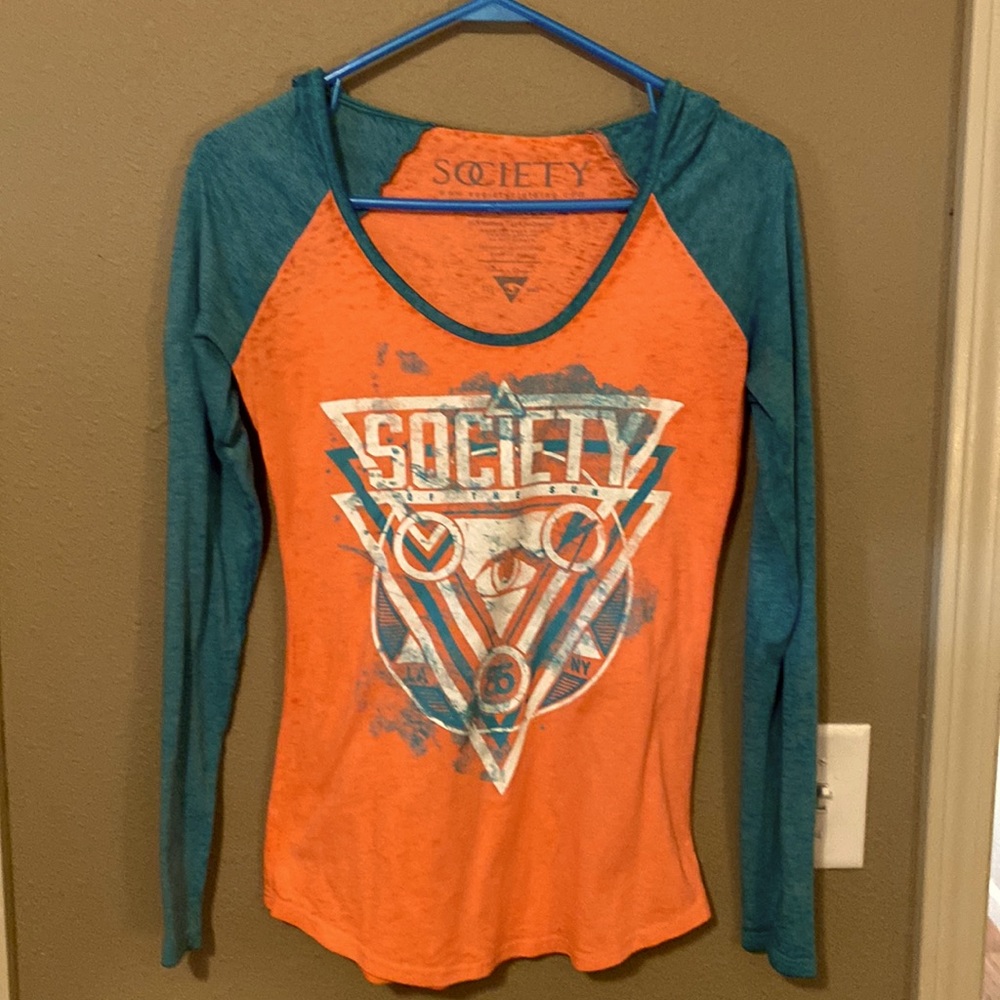 Society soft light weight long sleeved tee
